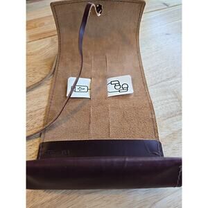 Rustico Leather Travel Cord Organizer Mahogany/Cordovan